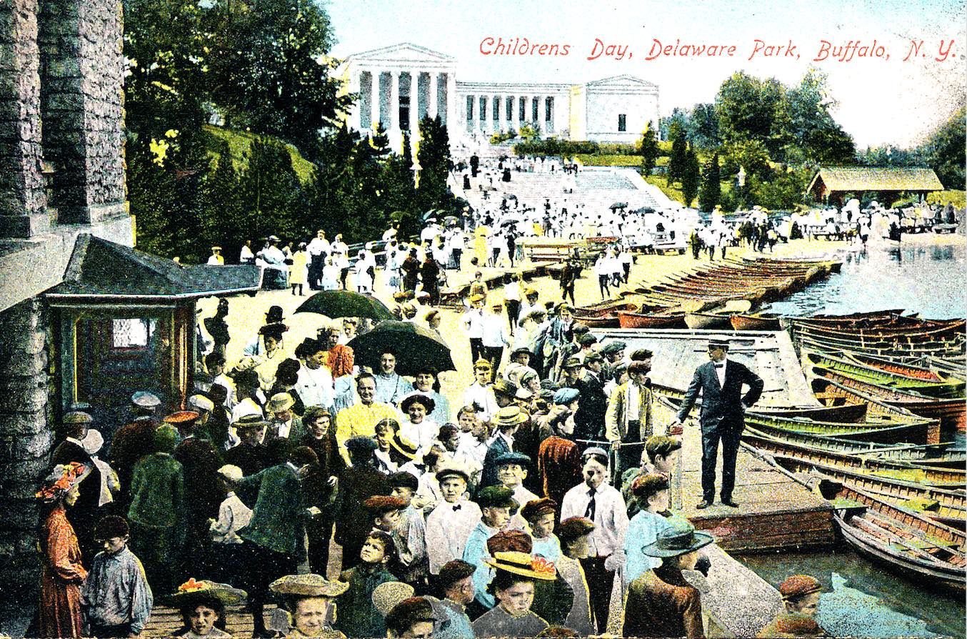 Delaware Park Childrens Day_vintage